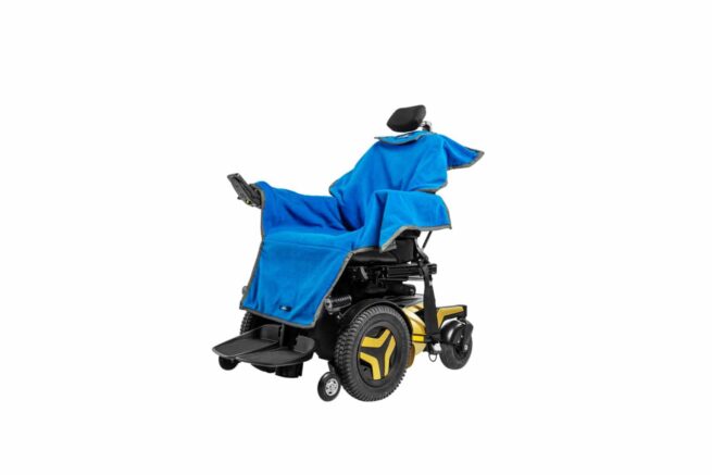 AbleDry_Wheelchair_Cover_in_blue_on_wheelchair