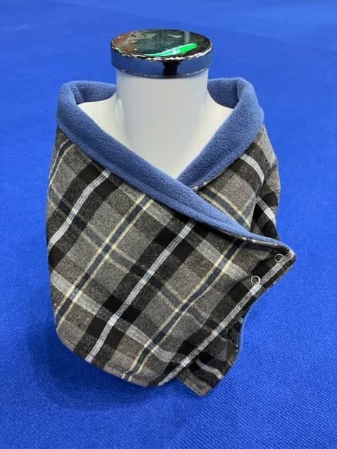 Neck wrap in grey check with blue fleece lining front