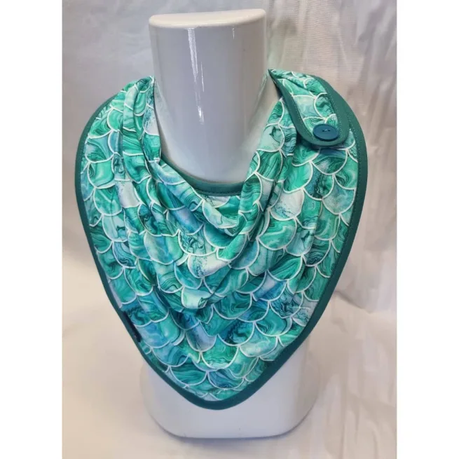Side fastening kerchief in light and dark green scales print