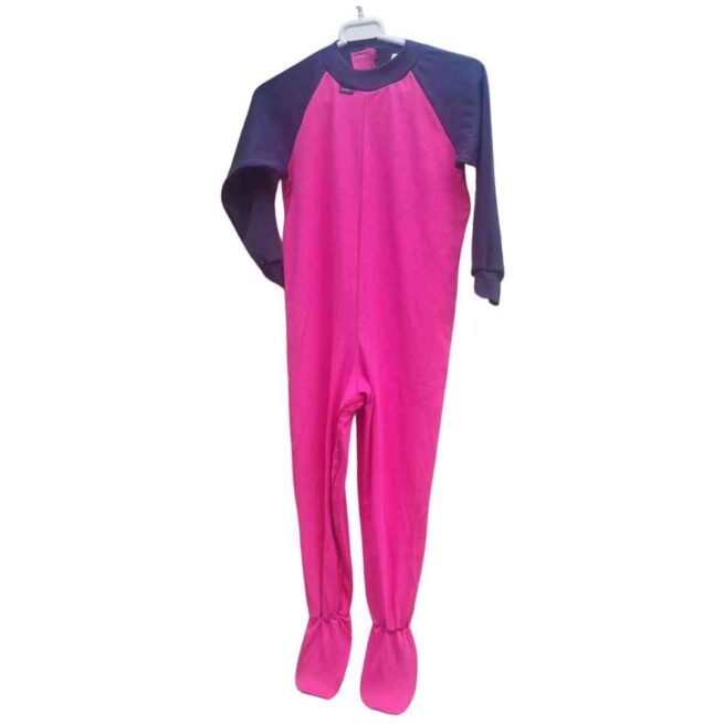 Zip back footed sleepsuit in cotton jersey. Pink body with navy sleeves - Front