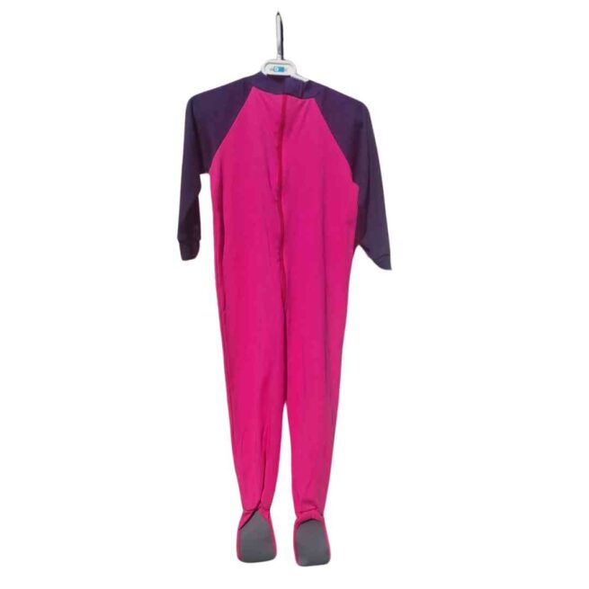 Zip back footed sleepsuit in cotton jersey. Pink body with navy sleeves - Back